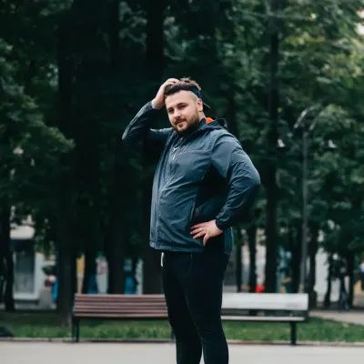 Артём