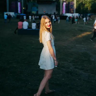 Камилла, 21